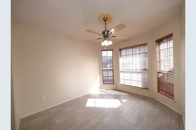 1161 Kentra Drive W, Pflugerville, TX 78660 - Photo 9