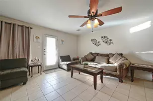 1837 Friars Tale Ln, Austin, TX 78748 - Photo 3