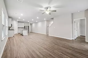 616 Sigourney Wy, Leander, TX 78641 - Photo 3