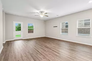 616 Sigourney Wy, Leander, TX 78641 - Photo 5