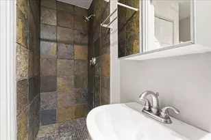 6503 Guadalupe St, Austin, TX 78752 - Photo 17