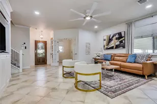 5605 Creek Meadows Cove, Austin, TX 78731 - Photo 7