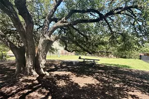 907 Sleepy Dell Ln, Austin, TX 78748 - Photo 31
