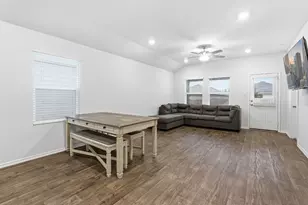 198 Andover Ln, Kyle, TX 78640 - Photo 9