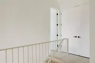 2206 Holly St, Austin, TX 78702 - Photo 13