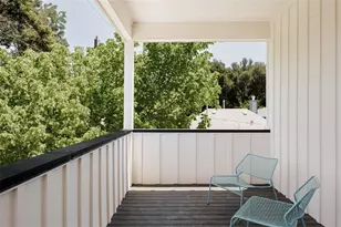 2206 Holly St, Austin, TX 78702 - Photo 17