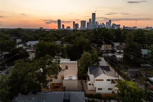 2206 Holly St, Austin, TX 78702 - Photo 3