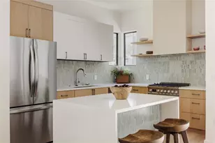 2206 Holly St, Austin, TX 78702 - Photo 5