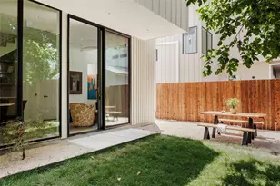 2206 Holly St, Austin, TX 78702 - Photo 19