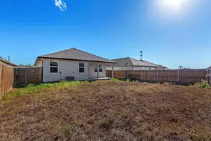 187 Coralbean Dr, Kyle, TX 78640 - Photo 31