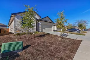 187 Coralbean Dr, Kyle, TX 78640 - Photo 3