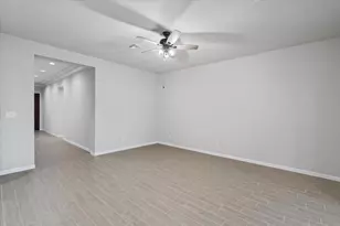 140 Scenic Hills Cir, Georgetown, TX 78628 - Photo 5