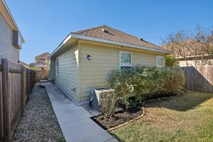 174 Friendship Oak Dr, San Marcos, TX 78666 - Photo 21