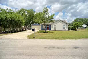 250 Shelley Ln, San Marcos, TX 78666 - Photo 3