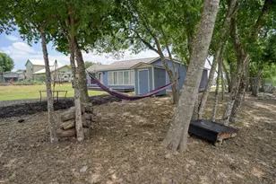 250 Shelley Ln, San Marcos, TX 78666 - Photo 25