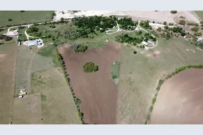 240 County Road 344, Jarrell, TX 76537 - Photo 9