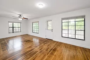 4001 Maplewood Ave, Austin, TX 78722 - Photo 9