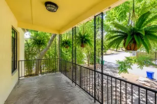 4001 Maplewood Ave, Austin, TX 78722 - Photo 17