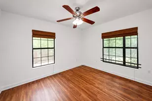 4001 Maplewood Ave, Austin, TX 78722 - Photo 11