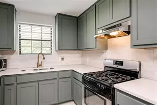 4001 Maplewood Ave, Austin, TX 78722 - Photo 7