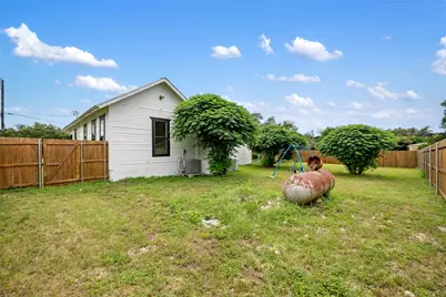 100 W Caskey Street, Florence, TX 76527 - Photo 37