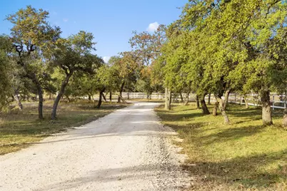 751 Prochnow Road, Dripping Springs, TX 78620 - Photo 17