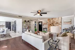 12901 Lamplight Village Ave, Austin, TX 78727 - Photo 7