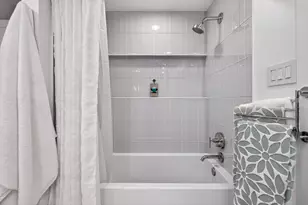 18 Sundown Pkwy, Austin, TX 78746 - Photo 25