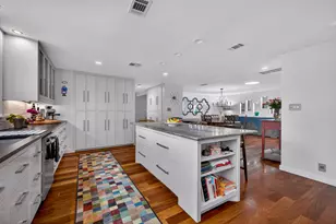 18 Sundown Pkwy, Austin, TX 78746 - Photo 11
