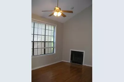 2300 Leon Street #201, Austin, TX 78705 - Photo 5