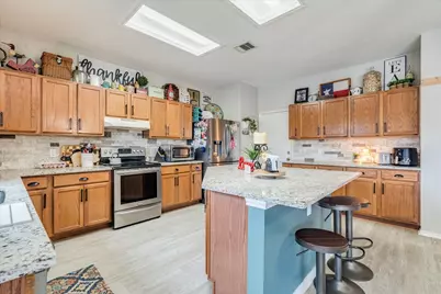 847 Bella Vista Circle, Kyle, TX 78640 - Photo 13