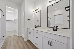 117 Monterey Oak Trl, Georgetown, TX 78628 - Photo 17