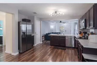 8804 Dittmar Oaks Drive, Austin, TX 78748 - Photo 13