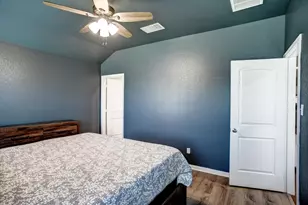 706 Roaring Fork Ln, Bastrop, TX 78602 - Photo 11