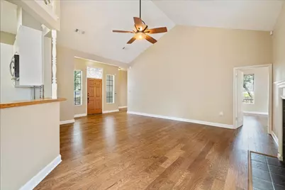 12505 Hunters Chase Drive, Austin, TX 78729 - Photo 21