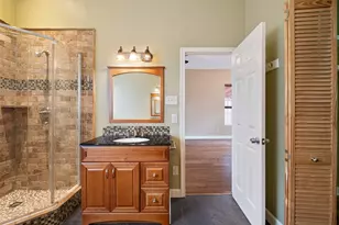 12505 Hunters Chase Dr, Austin, TX 78729 - Photo 13