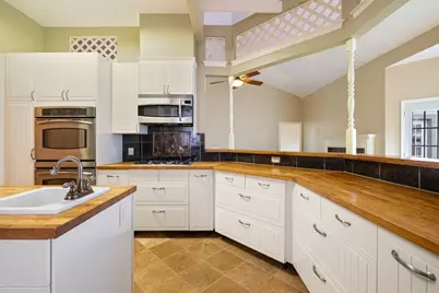 12505 Hunters Chase Drive, Austin, TX 78729 - Photo 25