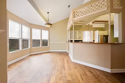 12505 Hunters Chase Drive, Austin, TX 78729 - Photo 23