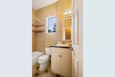 12505 Hunters Chase Drive, Austin, TX 78729 - Photo 17