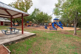 12505 Hunters Chase Dr, Austin, TX 78729 - Photo 39