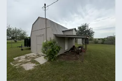 2131 County Road 314, Jarrell, TX 76537 - Photo 29
