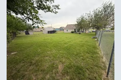 2131 County Road 314, Jarrell, TX 76537 - Photo 25