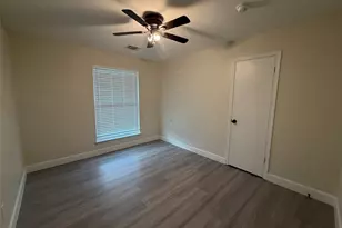 2131 County Rd 314, Jarrell, TX 76537 - Photo 17