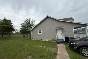 2131 County Rd 314, Jarrell, TX 76537 - Photo 29