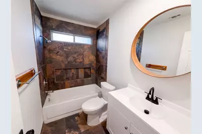 605 Hawthorne Lane, Round Rock, TX 78664 - Photo 15