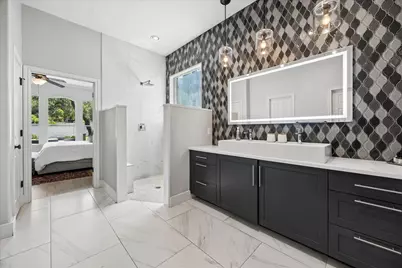 3129 Sun Drenched Path, Austin, TX 78732 - Photo 19