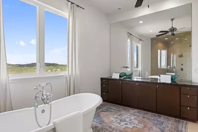 360 Stacey Ann Cove, Dripping Springs, TX 78620 - Photo 29
