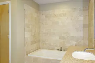 1600 Barton Springs Rd, Austin, TX 78704 - Photo 19