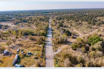 9202 Lockwood Springs Road, Manor, TX 78653 - Photo 3