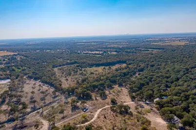 9202 Lockwood Springs Road, Manor, TX 78653 - Photo 13